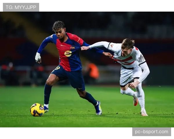 半场战报:巴列卡诺1-0领先奥萨苏纳,主队通过一次反击取得领先 半场战报:巴列卡诺1-0领先奥萨苏纳,主队通过一次反击取得领先